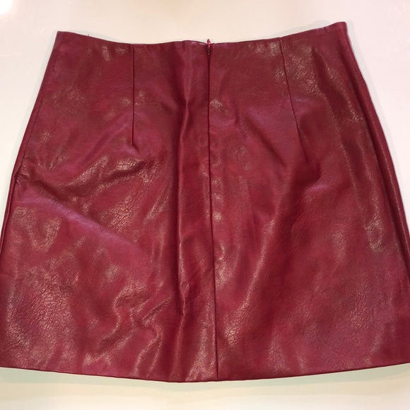 Leather Tri-Color Mini Skirt - Picture 2 of 3